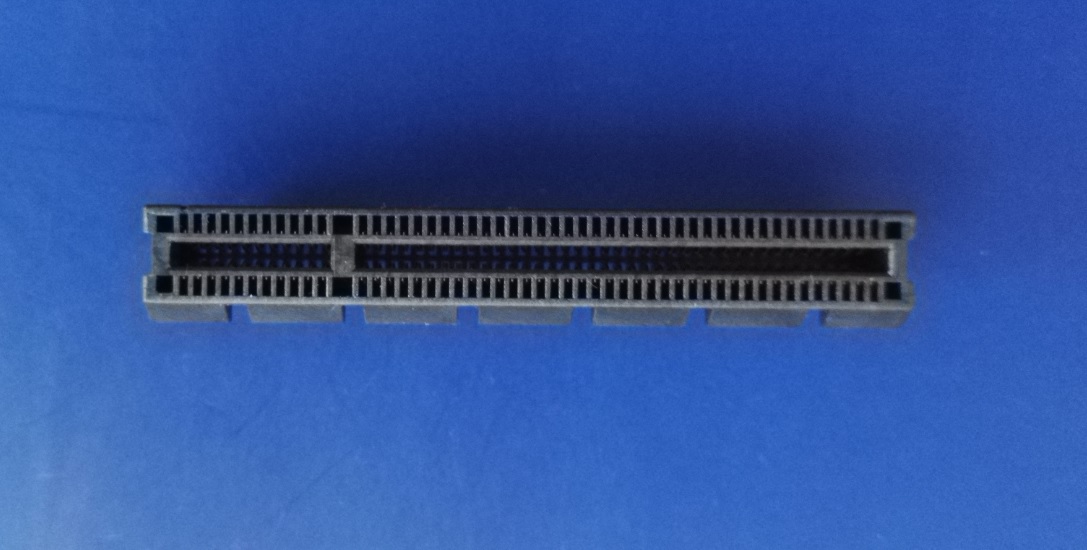 EAST-09801A05K1ER PCIE 98P（X8）導(dǎo)柱式