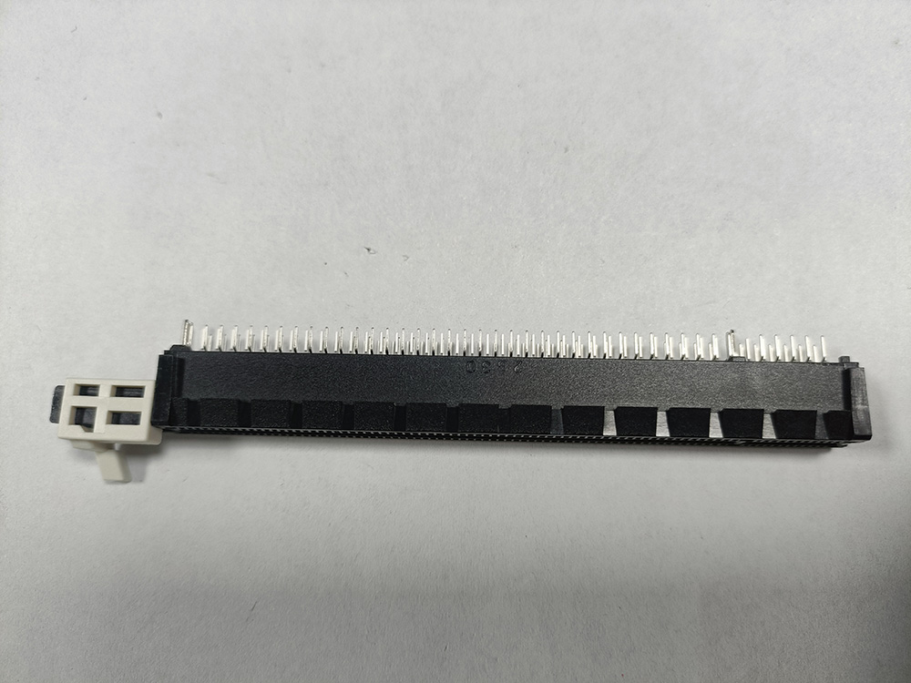 EAST-16401A07K1ER PCIE 164P滑扣帶肋魚叉式無LOGO（白色大耳扣）