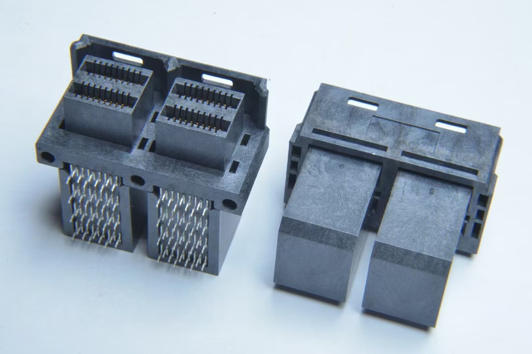 EAST-MSAS72PA1BR MINI SAS HD 72P 1X2雙排 SOCKET