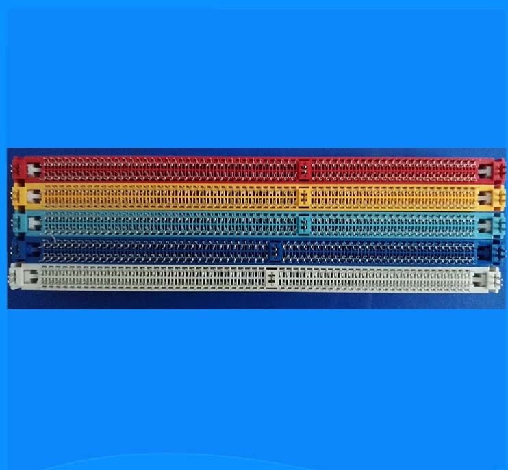 DDR3 240P內(nèi)存插槽