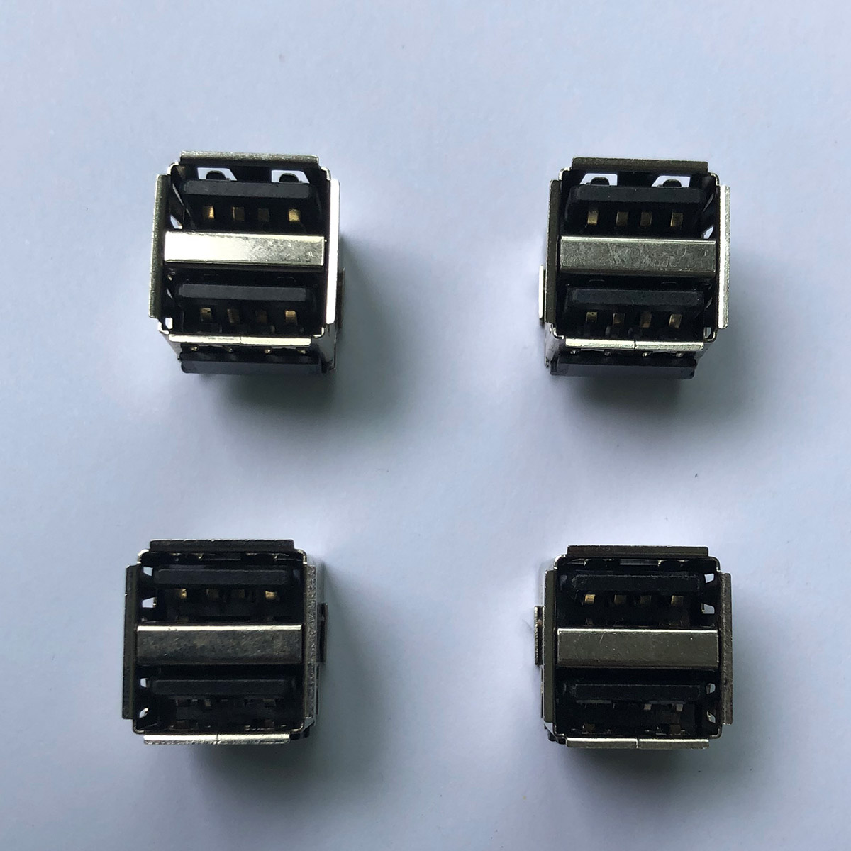 EAST-USB223X102X 雙層USB 2.0 AF 90度沉板 H10.50mm