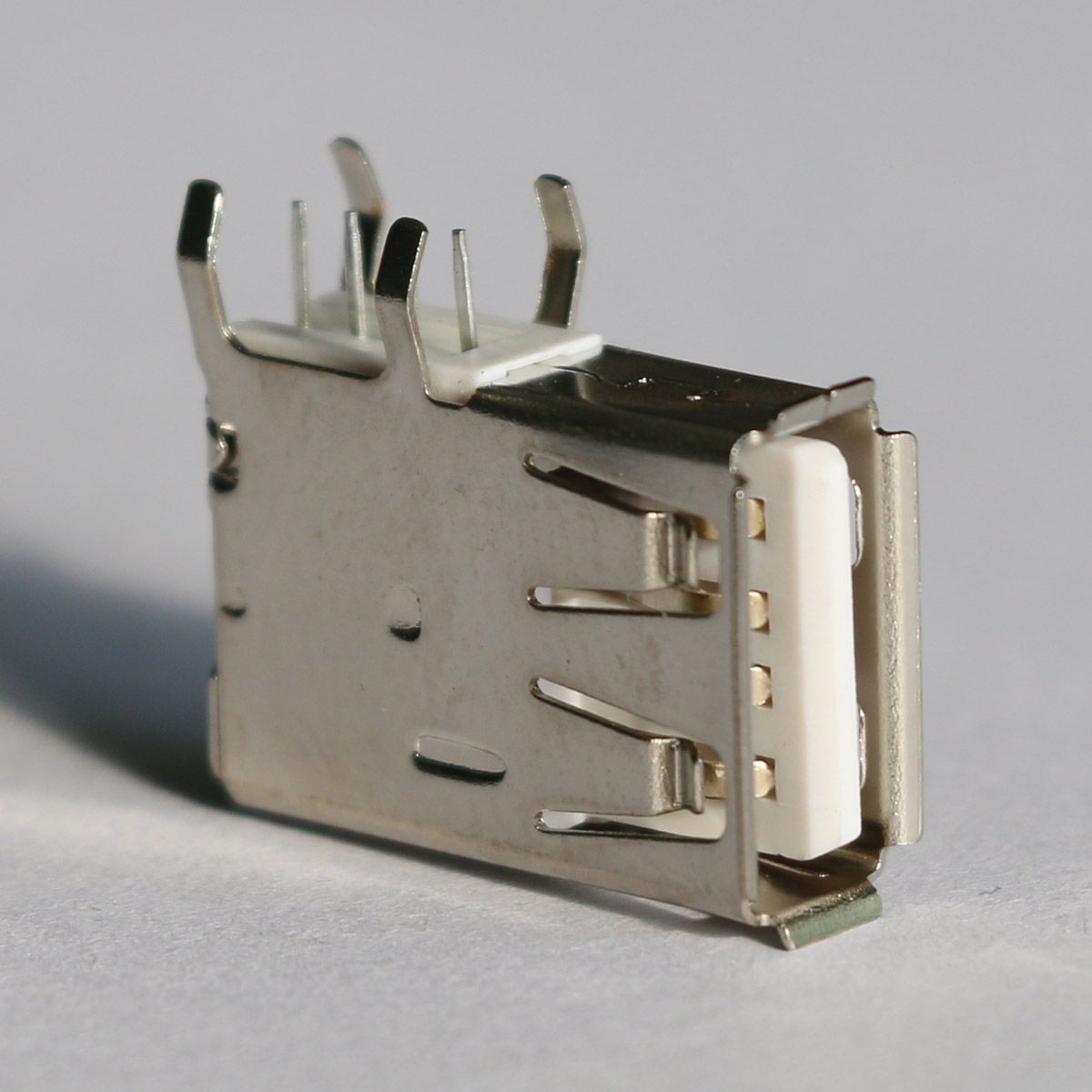 EAST-USB2A1X0PX1R USB 2.0 AF側(cè)插長體有卷邊彎腳